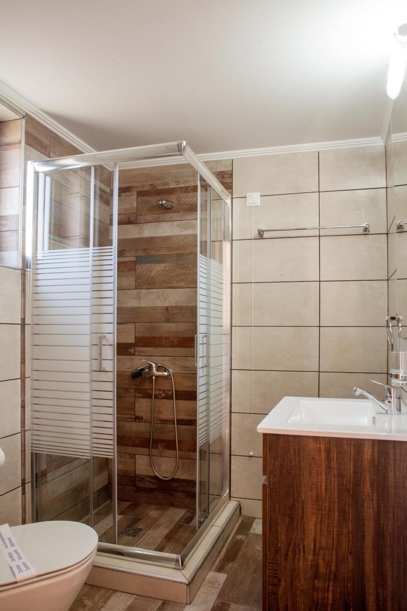Ekavi Apartments Agia Marina Zewnętrze zdjęcie