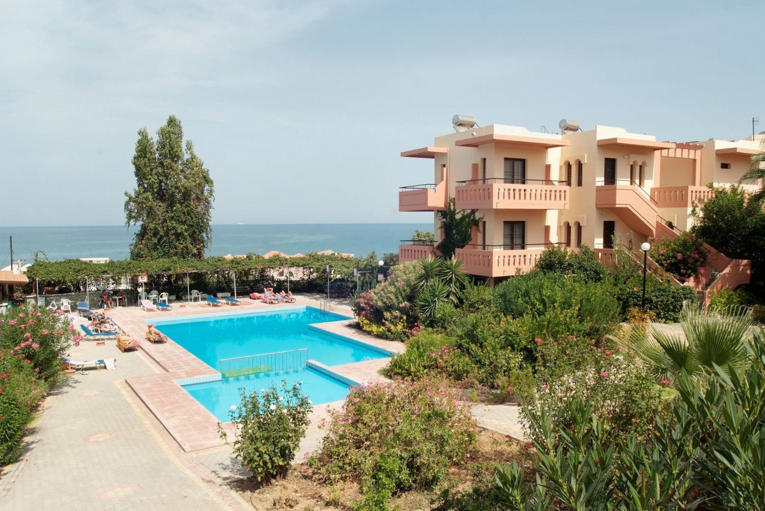 Ekavi Apartments Agia Marina Zewnętrze zdjęcie