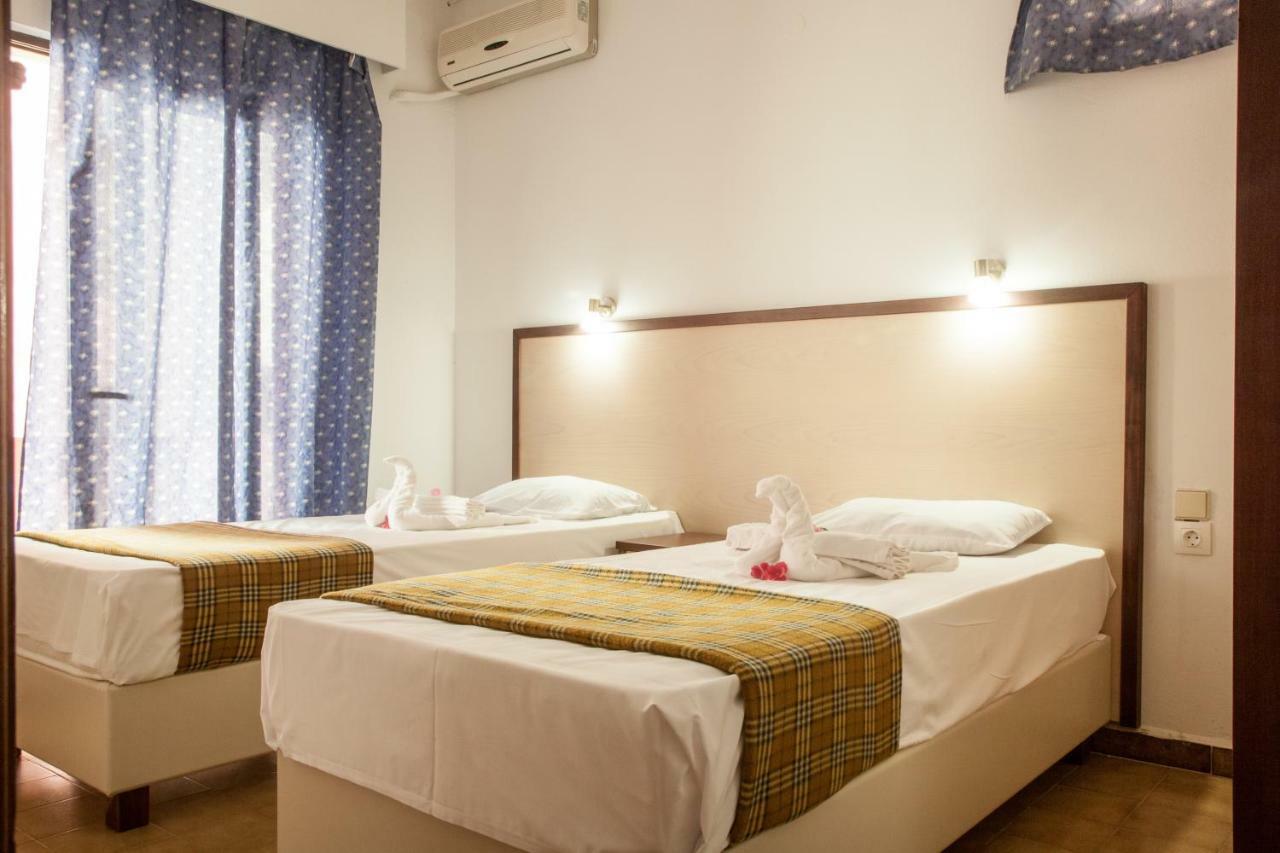 Ekavi Apartments Agia Marina Zewnętrze zdjęcie