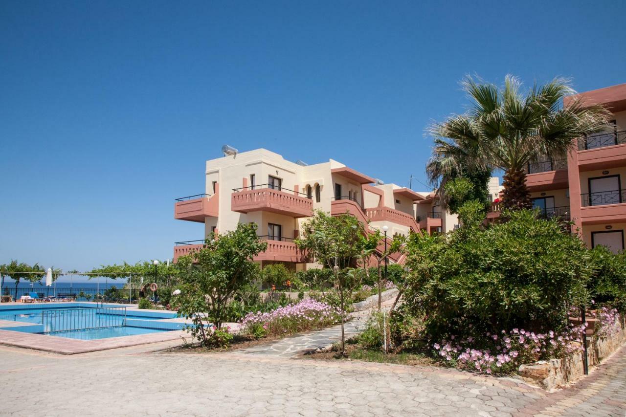 Ekavi Apartments Agia Marina Zewnętrze zdjęcie